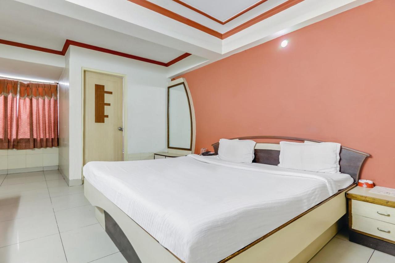 Spot On 47257 Hotel Pinky Spot Dausa Exterior foto