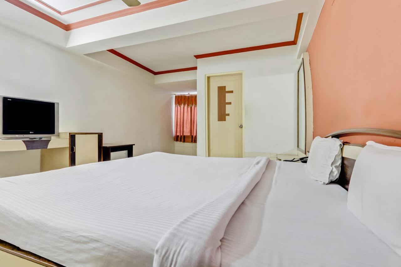 Spot On 47257 Hotel Pinky Spot Dausa Exterior foto