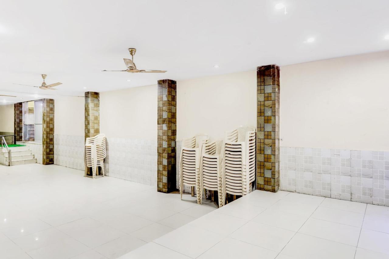 Spot On 47257 Hotel Pinky Spot Dausa Exterior foto