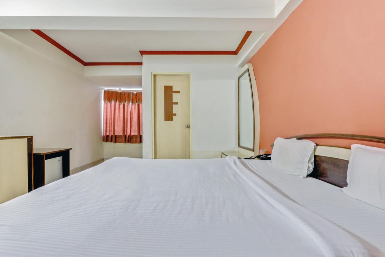Spot On 47257 Hotel Pinky Spot Dausa Exterior foto